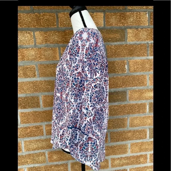 Rebecca Taylor
3/4 Sleeve Split Neck PaisleyBlouse - Picture 8 of 12